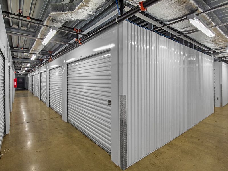 Images Extra Space Storage