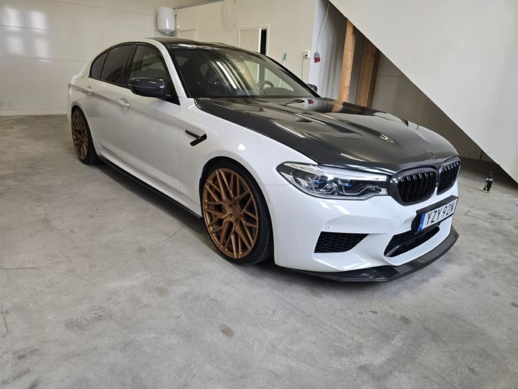 Images Thompas Garage