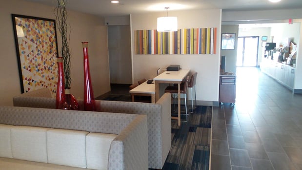 Images Muncie Place Hotel & Suites