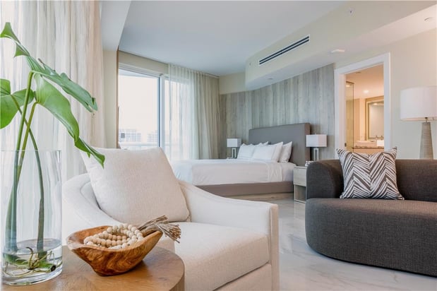 Images Beach House Fort Lauderdale, a Hilton Resort
