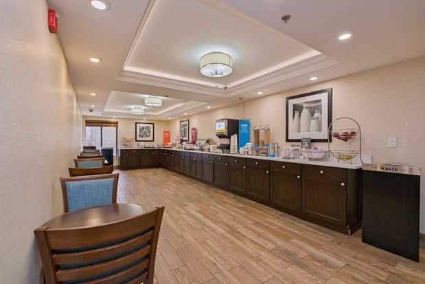 Images Hampton Inn Portsmouth Central