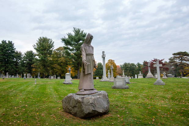 Images Mount Saint Benedict Cemetery