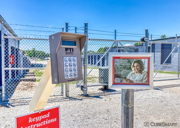 Images CubeSmart Self Storage