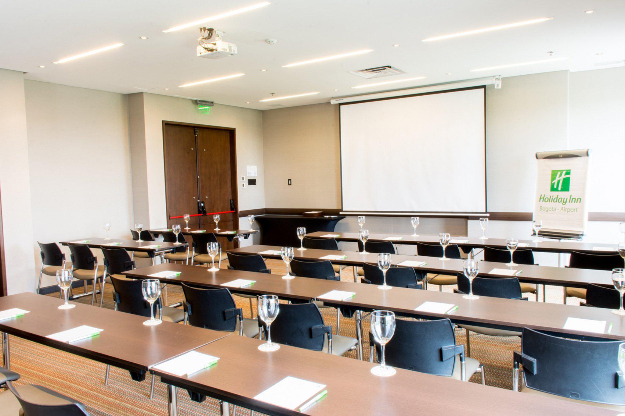 Holiday Inn Bogota Airport by IHG