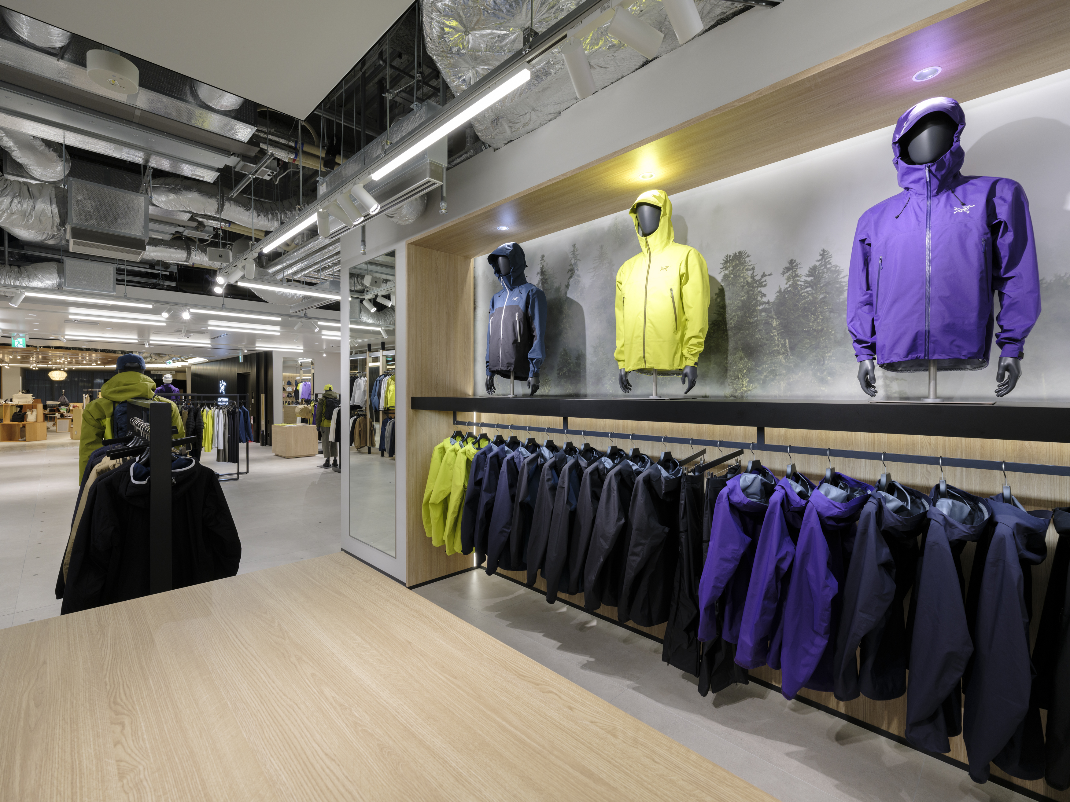 Images ARC'TERYX アークテリクス ニュウマン高輪ブランドストア