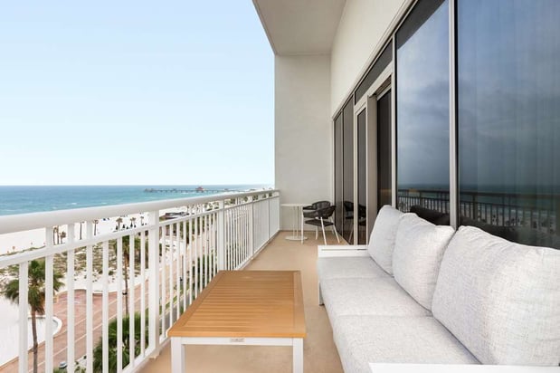 Images The Hiatus Clearwater Beach, Curio Collection by Hilton