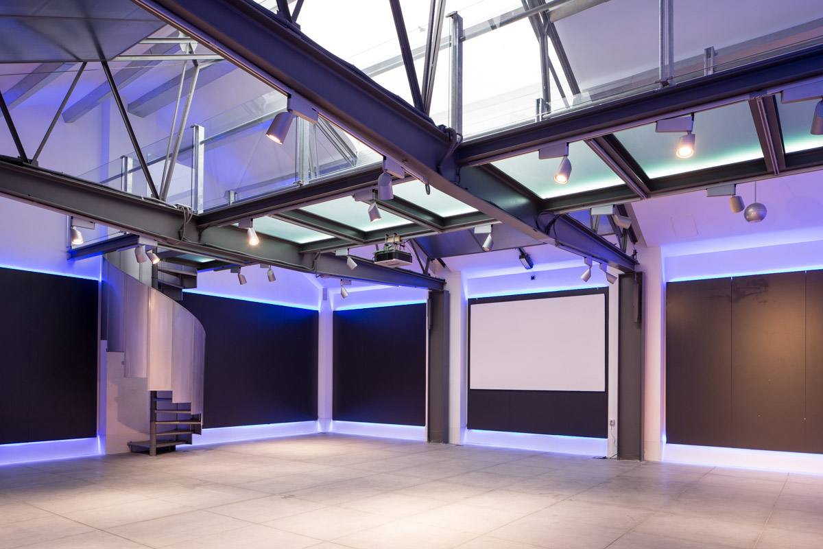 Images Espacio Unonueve