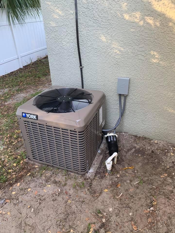 South Florida Crane and Cooling Photo