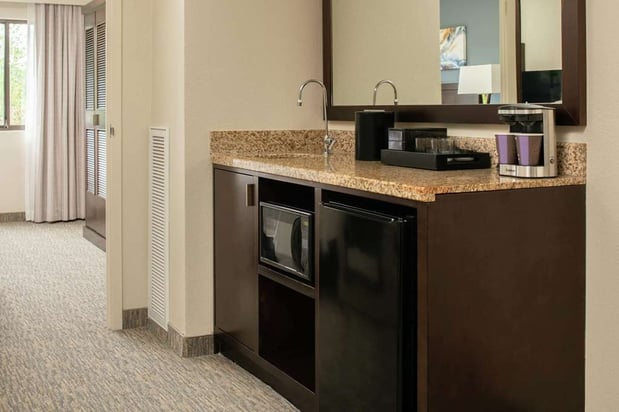 Images Embassy Suites by Hilton Seattle Tacoma International Airport