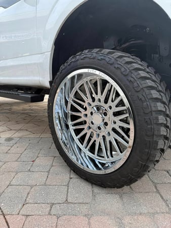 Images R&B Wheels & Tires
