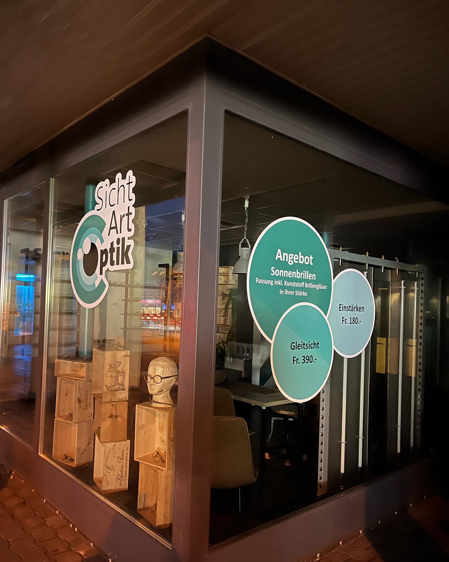 SichtArt Optik AG, Hauptstrasse 71 in Aesch