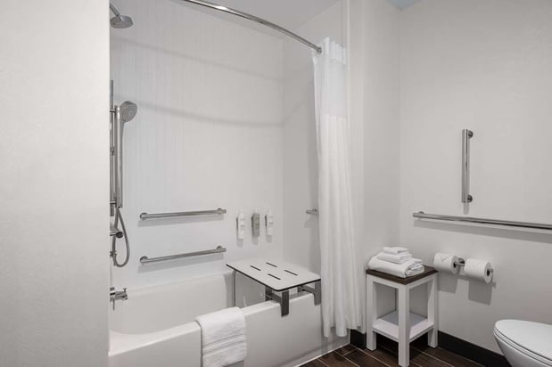 Images Hampton Inn & Suites by Hilton Pittsboro