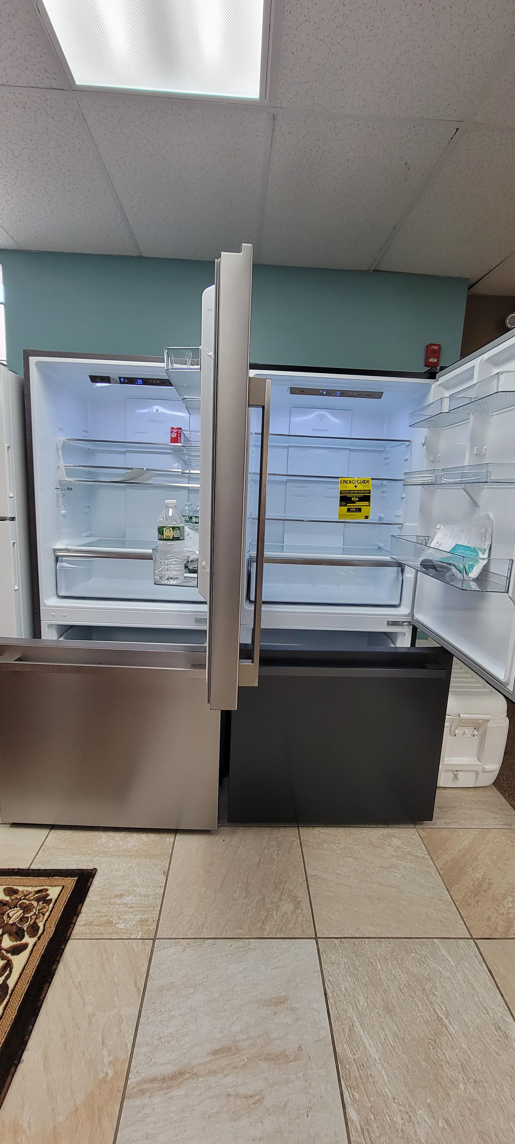 20+ cu ft Fridge with pull out chest freezer at bottom