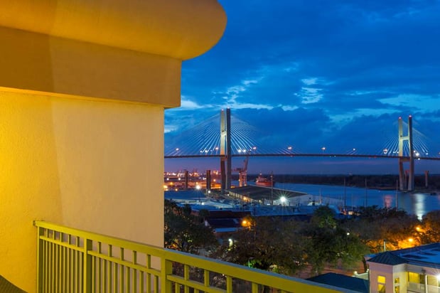 Images DoubleTree by Hilton Hotel Savannah Historic District