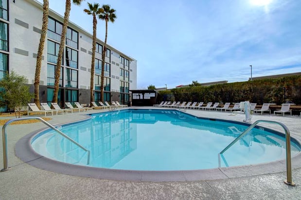 Images DoubleTree by Hilton Palmdale