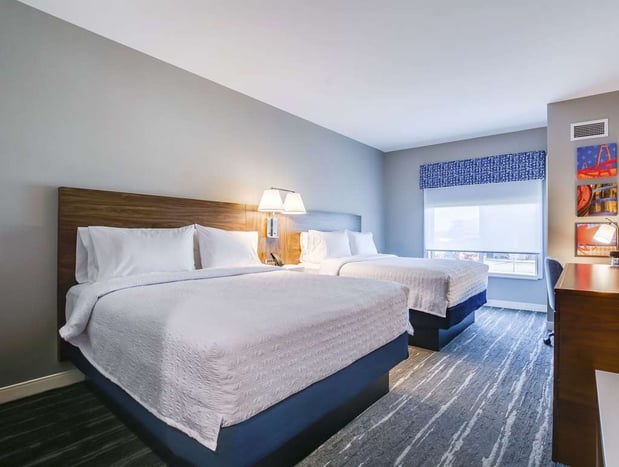 Images Hampton Inn & Suites by Hilton Louisville East Oxmoor