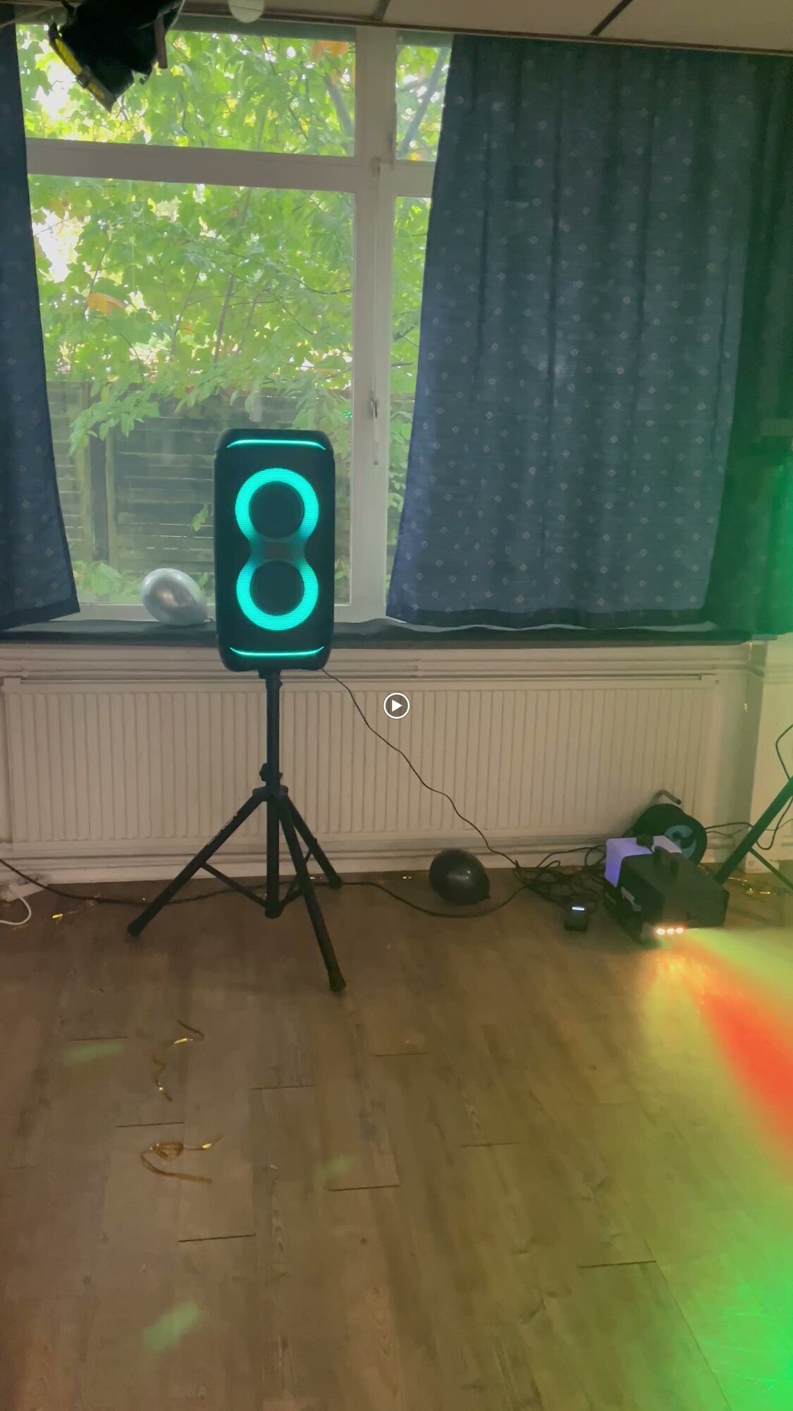 Bilder SOUNDBOKS  JBL Partybox Verleih - Lautsprecher mieten in Hamburg beim Eventservice Hamburg - der Partyverleih