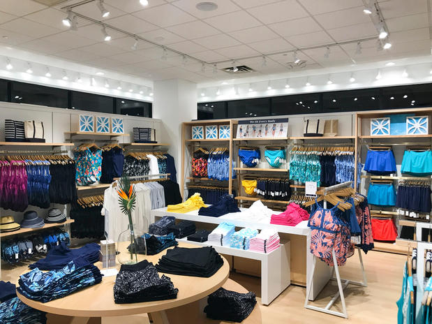 Images Lands' End    IN LIQUIDATION