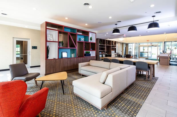 Images Holiday Inn & Suites Detroit - Troy by IHG