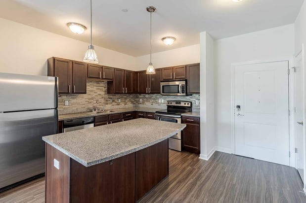 Images Marquis Place Apartment Homes