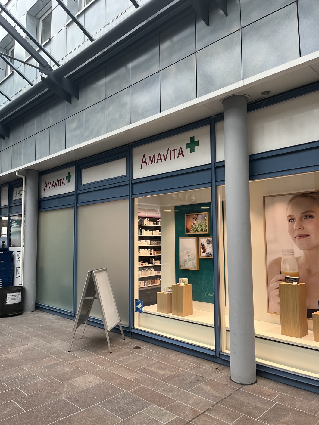 Amavita Apotheke Zentral Muri, Kirchenfeldstrasse 2 in Muri