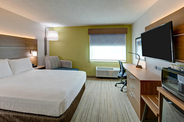 Images Holiday Inn Express Nashville W I40/Whitebridge Rd by IHG