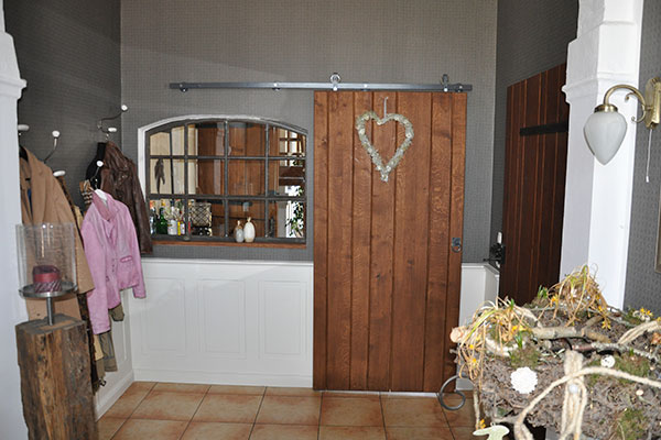 Tischlerei Springhirsch Inh. Ole Kohn, Itzehoer Chaussee 3 in Brinjahe