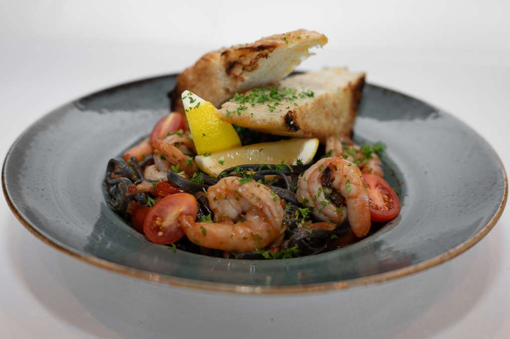 Images Park Inn by Radisson Oslo Airport Hotel West