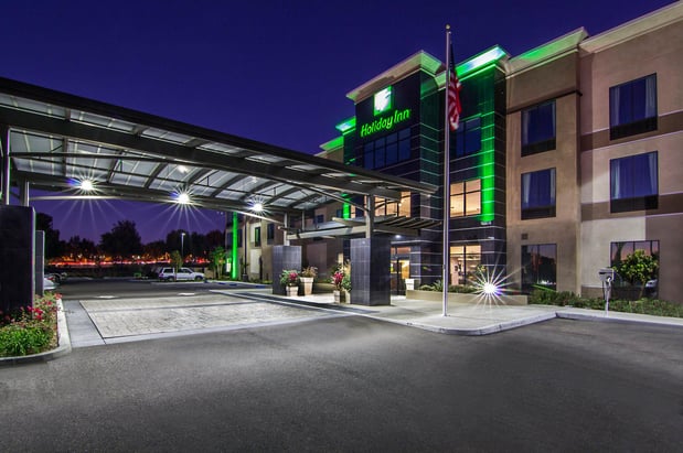 Images Holiday Inn Carlsbad - San Diego by IHG