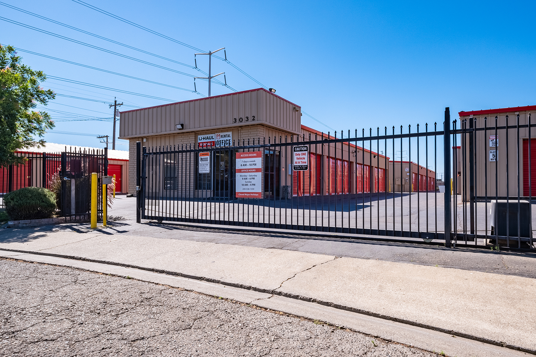 Fully-Gated Facility in Ceres, CA.