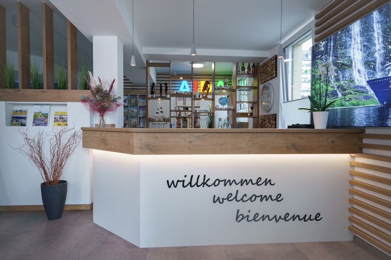 HOLIDAY LAND Reisebüro Weller, Friedrichstraße 203 in Velbert