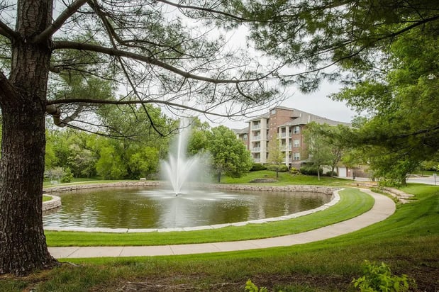 Images Delmar Gardens of Overland Park