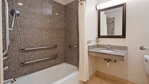 Images Best Western Plus Kansas City Airport-KCI East