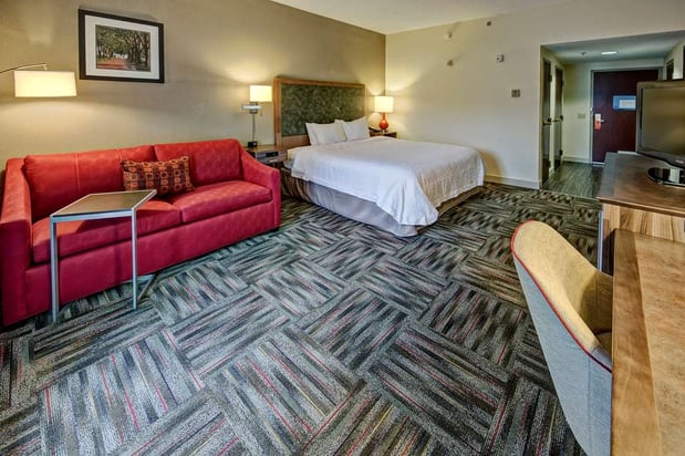 Images Hampton Inn Newberry-Opera House