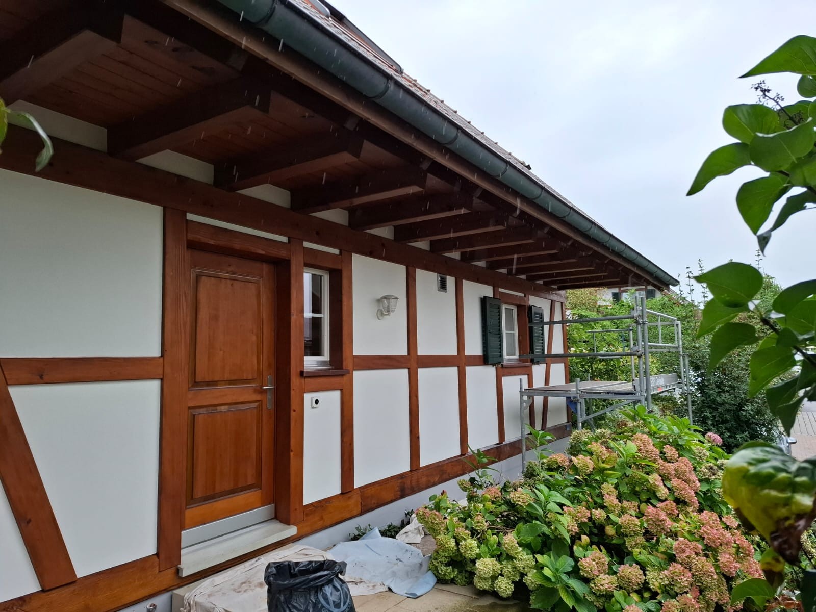 MALER SAHLI AG, Freiburgstrasse 16b in Murten