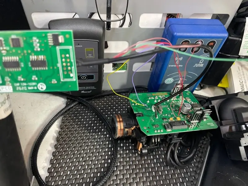 Images Mobile One Auto Locksmiths & Diagnostics