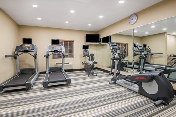 Images Candlewood Suites Jefferson City by IHG