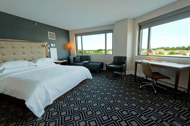 Images Hilton Chicago/Oak Brook Hills Resort & Conference Center