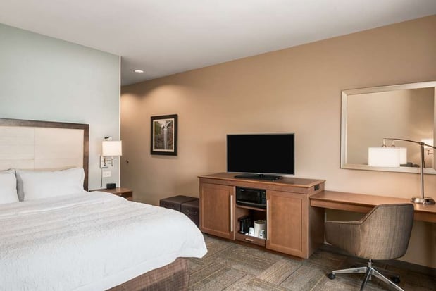 Images Hampton Inn & Suites Lavonia