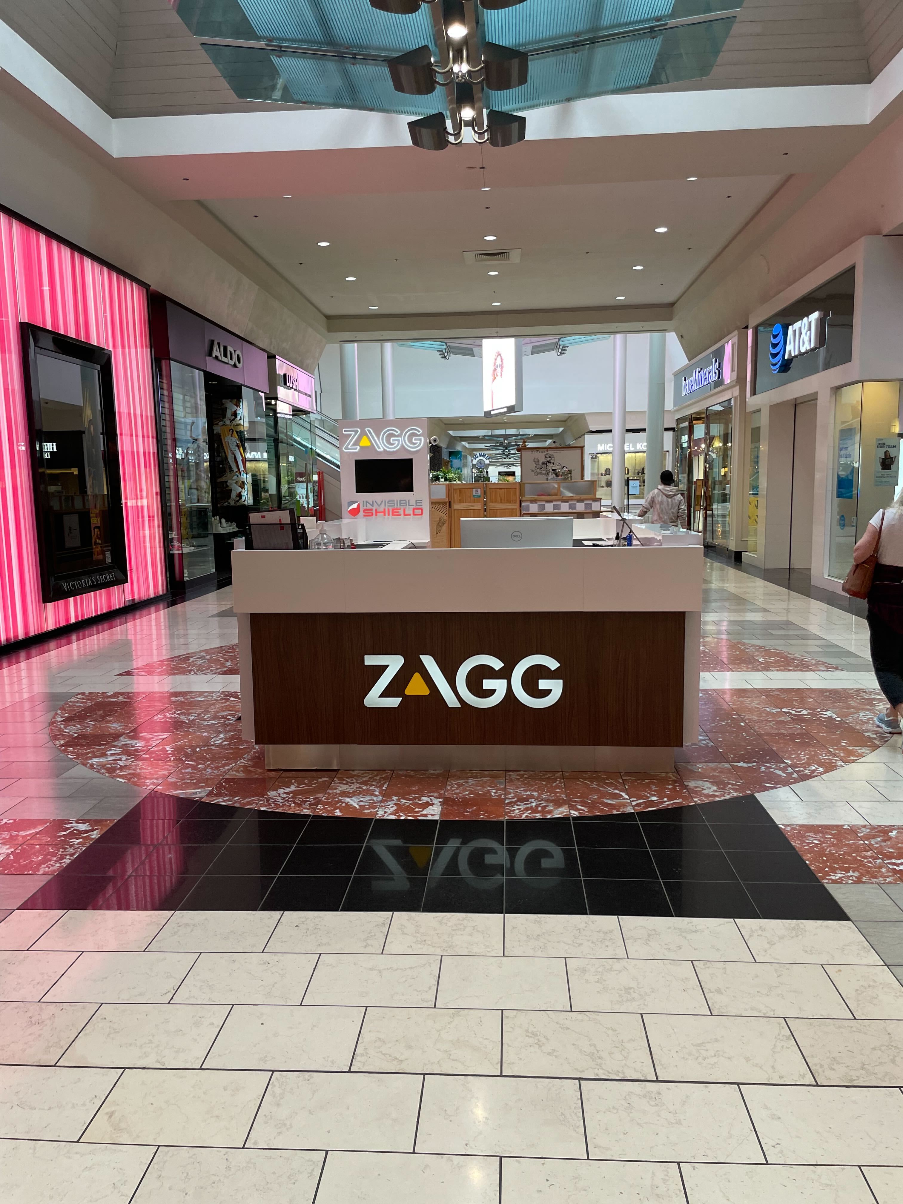 storefront of zagg washington square or