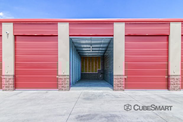 Images CubeSmart Self Storage