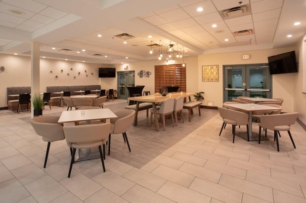 Images Holiday Inn & Suites Goodyear - West Phoenix Area by IHG