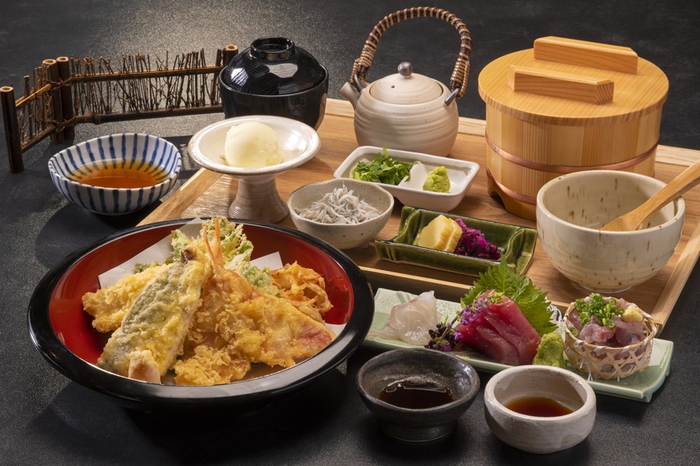 Images 囲炉茶屋　離れ家　翠々