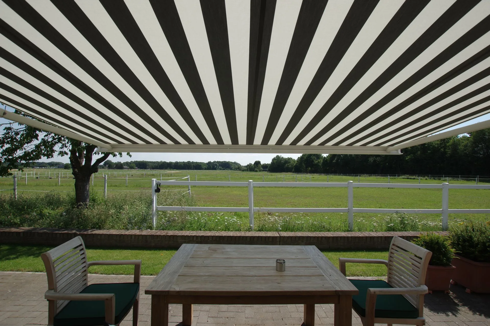 Images Stephen Boyce Awning Specialists Ltd
