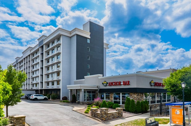 Images Holiday Inn Niagara Falls State Park Entry by IHG