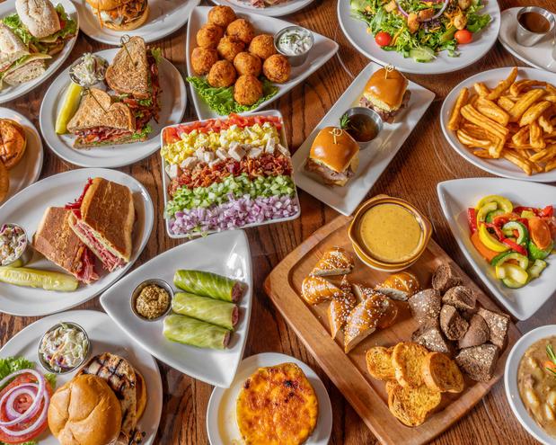 Images Meg O’Malley's Restaurant & Irish Pub