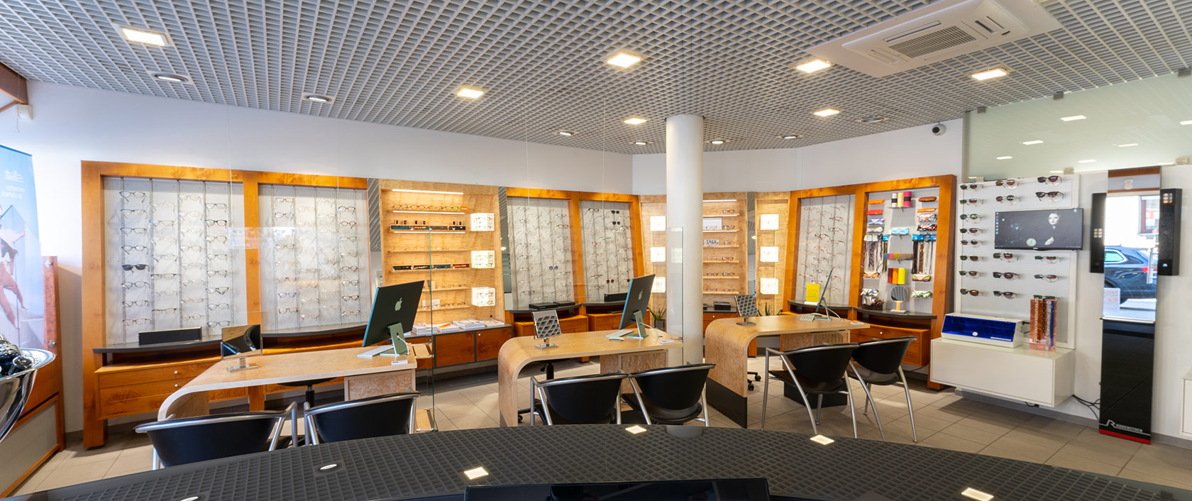 Optik Baumann - Brillen und Contactlinsen, Düsseldorfer Str. 87 - 89 in Mülheim