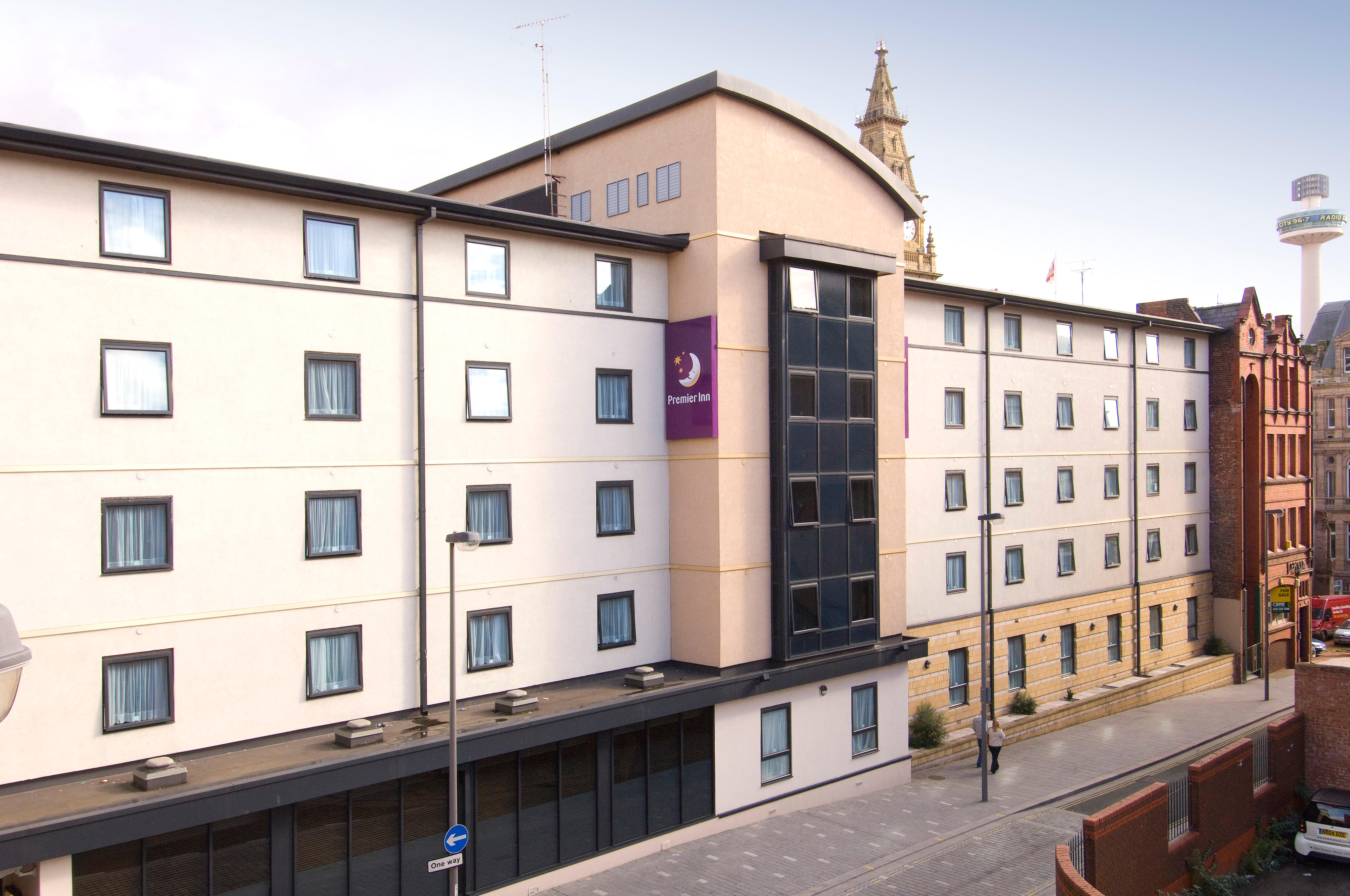 Premier Inn Liverpool City Centre (Moorfields) hotel Premier Inn Liverpool City Centre (Moorfields) hotel Liverpool 03333 211233