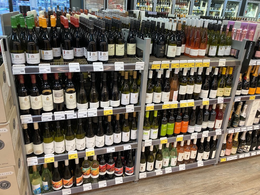 Images Liquorland Salamander Bay