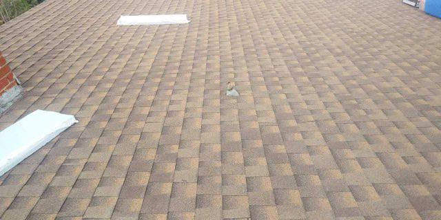 MENDOZA'S CONSTRUCTIONS- roof